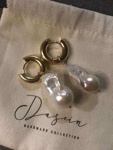 Titan Stahl Nachahmung Perle unregelmäßige Vintage Tropfenohrring