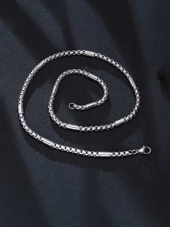 Unregelmäßige minimalistische mehrsträngige Halskette aus Titanstahl