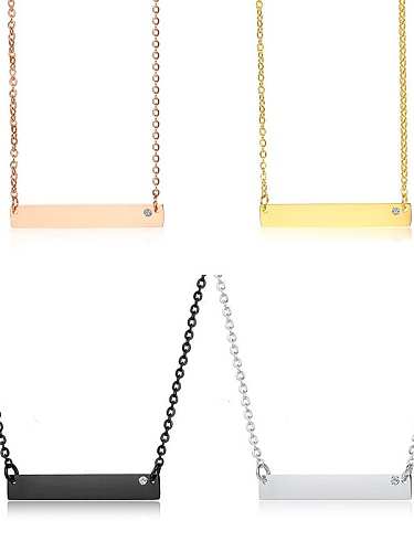 Collier minimaliste géométrique en acier inoxydable