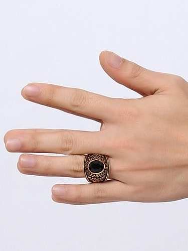 Personality Gold Plated Black Rhinestone Titanium Ring