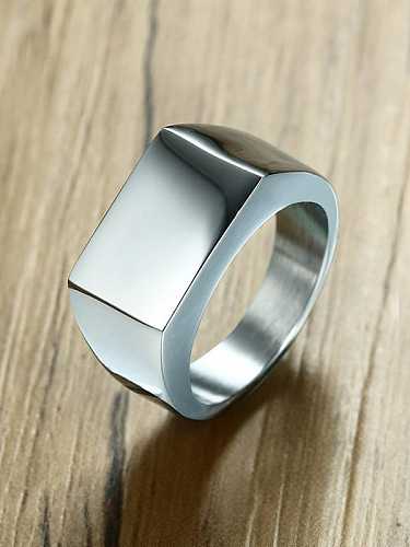 خاتم من الفولاذ المقاوم للصدأ بتصميم هندسي بسيط