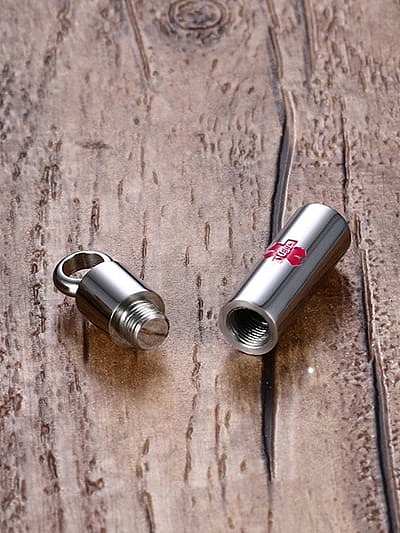 Fashionable Perfume Bottle Shaped Titanium Pendant