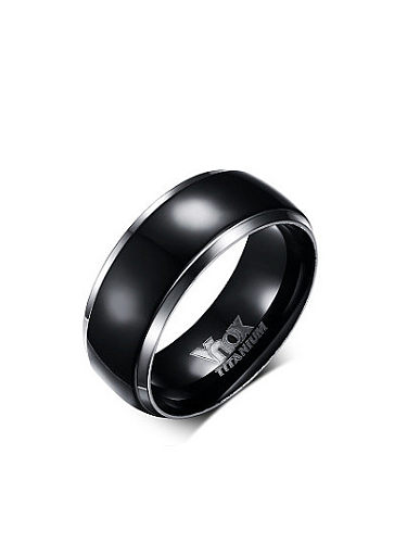 Exquisito anillo de titanio de alto pulido chapado en pistola negra