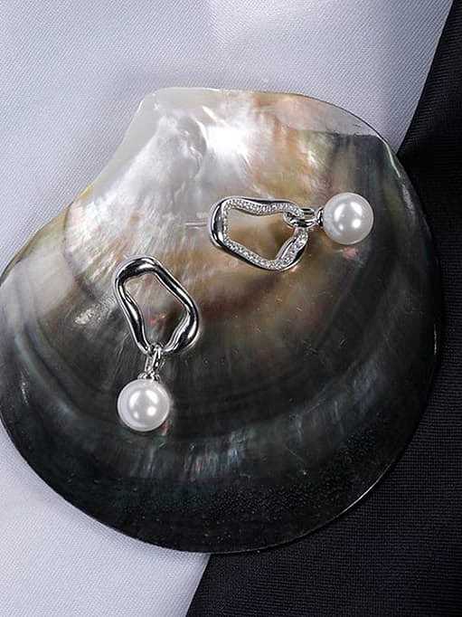 Boucles d'oreilles pendantes minimalistes irrégulières en strass en laiton