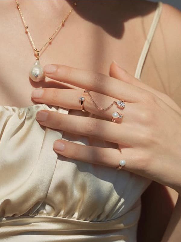 Kupfer Zirkonia Weißer runder minimalistischer stapelbarer Ring