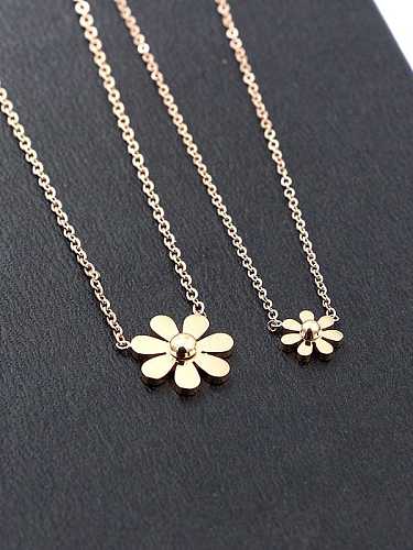 Collier Dainty Fleur en Titane