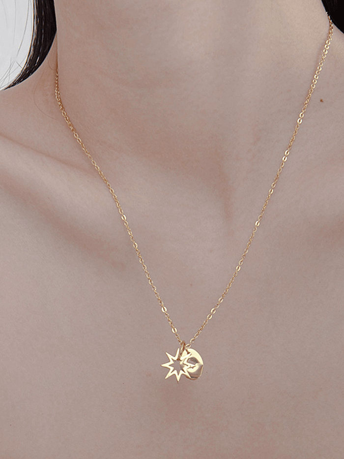 Simple hollow star disc stainless steel necklace