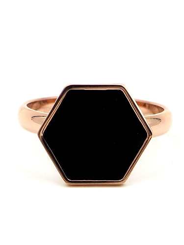 Geometrischer minimalistischer Bandring aus Titan