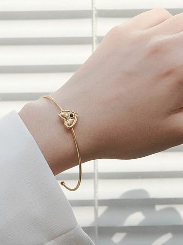 Stainless steel Rhinestone Heart Trend Cuff Bangle