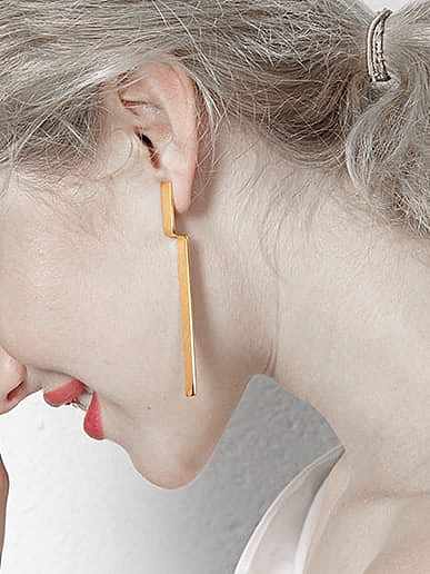 Glatter geometrischer minimalistischer Einfädler-Ohrring aus Edelstahl