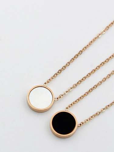 Geometrische minimalistische Halskette aus Titan