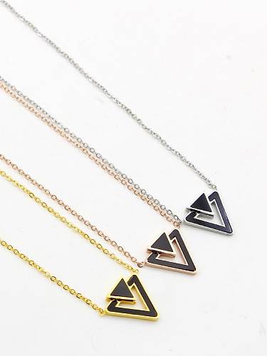 Titan-Dreieck-Trend-Halskette