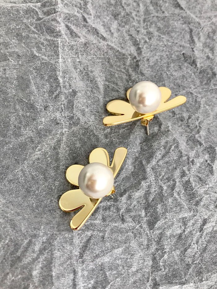 Copper Imitation Pearl White Flower Minimalist Removable Stud Earring