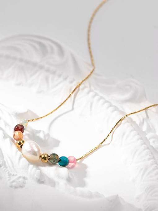 Zierliche Süßwasserperlen-Halskette aus Edelstahl