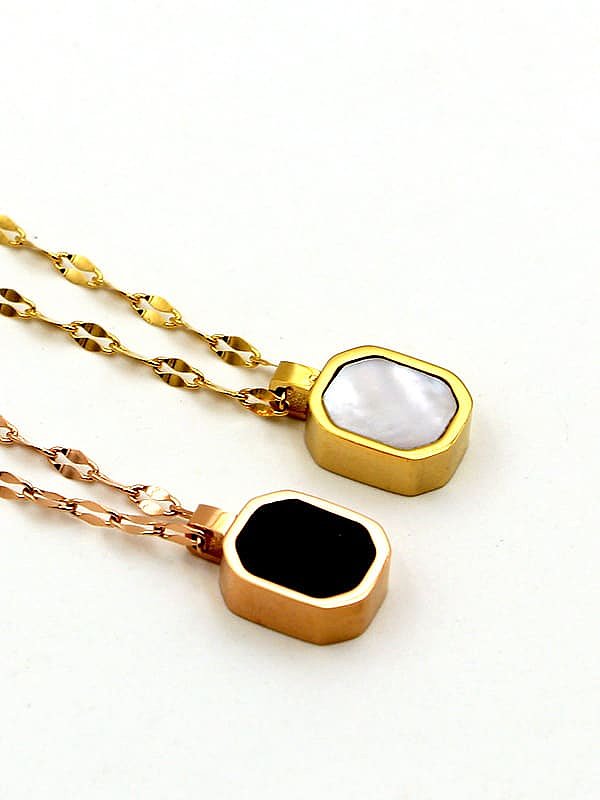 Titanium Shell Geometric Trend Necklace