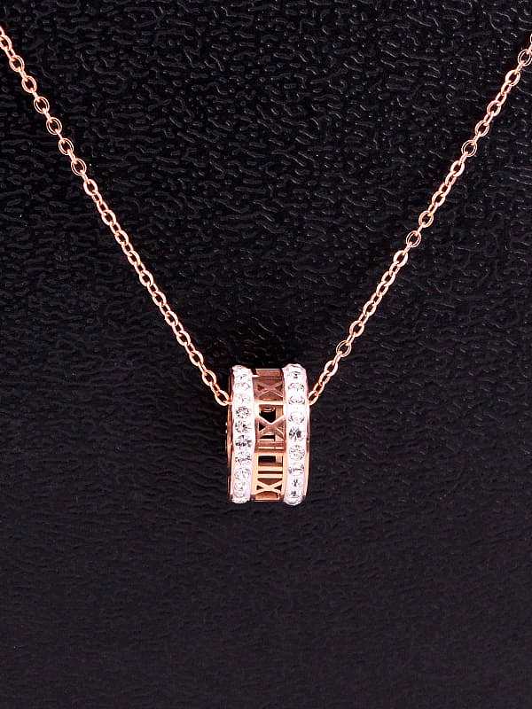 Zierliche Halskette mit Zirkonia-Zahl aus Titan