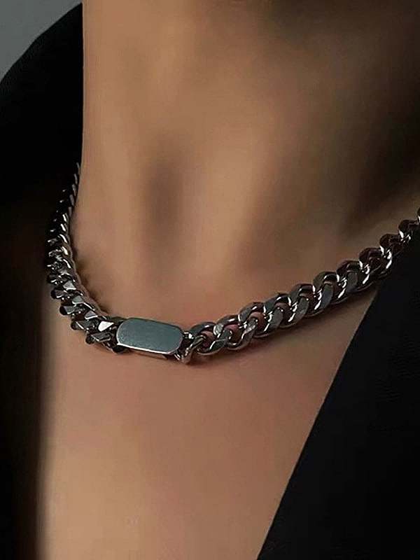 Collar sencillo de acero titanio en forma de cadena gruesa