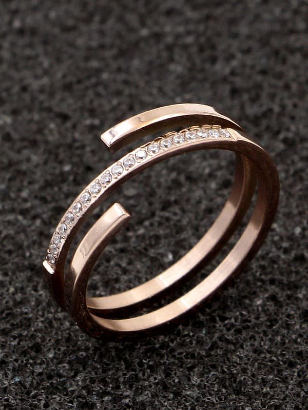 Titanium Cubic Zirconia Geometric Dainty Band Ring