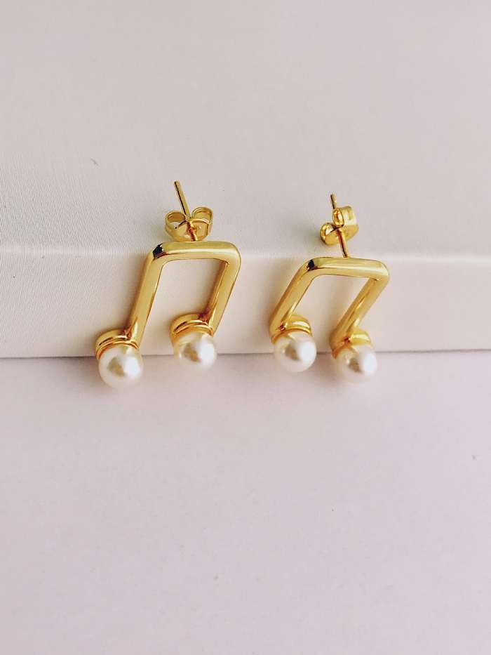 Copper Imitation Pearl White Geometric Minimalist Stud Earring