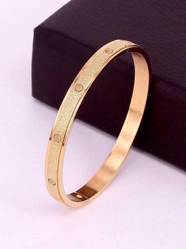 Brazalete de banda minimalista redondo de acero de titanio