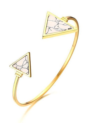 Bracelet ouvert triangulaire en acier inoxydable