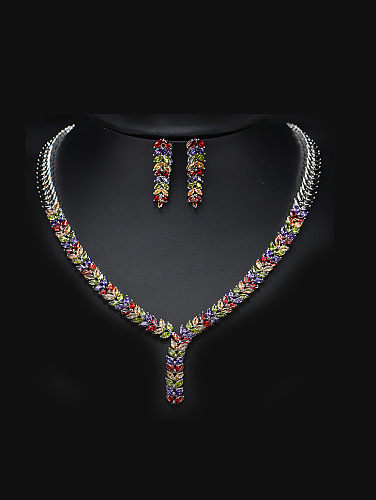 Conjunto de joyas de circón con forma de hojas de colores