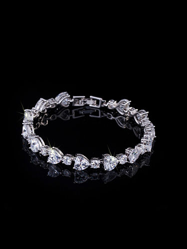 Exquisite Heart-shape AAA Zircon Bracelet