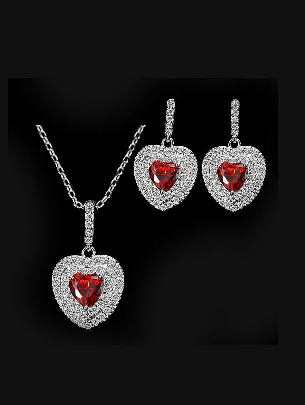 Conjunto de joyería de collar de aretes de circón en forma de corazón