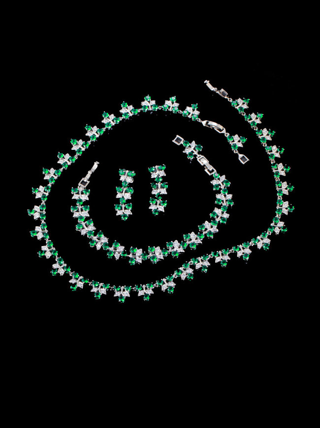 Ensemble bracelet et collier de boucles d'oreilles fleur de luxe en laiton et zircon cubique