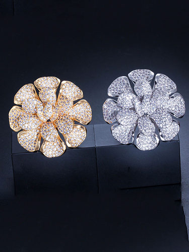 Anillos de banda de flores de lujo de cobre con circonita cúbica