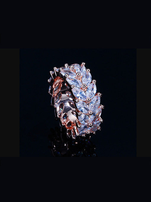 Anéis bling-bling de zircônia AAA incrustados em cobre