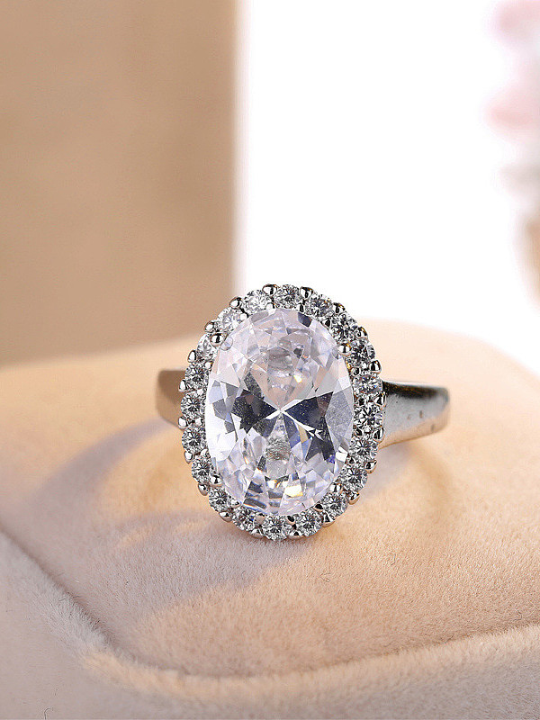 Shining Oval Zircon Wedding Engagement Ring