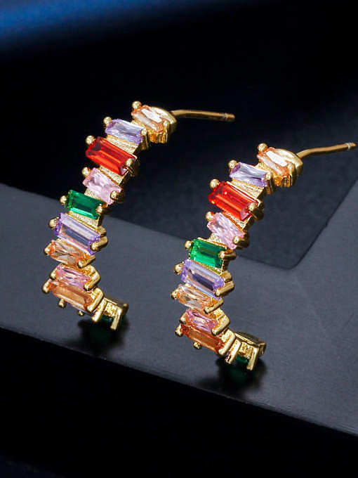 Conjunto de anéis e brincos irregulares luxuosos de zircônia cúbica de cobre