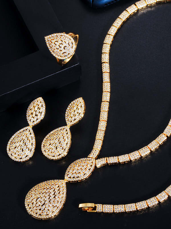 Kupfer Zirkonia Luxus Wassertropfen Ring Ohrring Armreif und Halskette Set