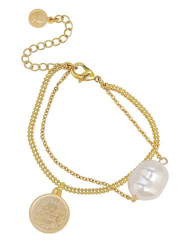 Brazalete minimalista geométrico de perlas de agua dulce de latón