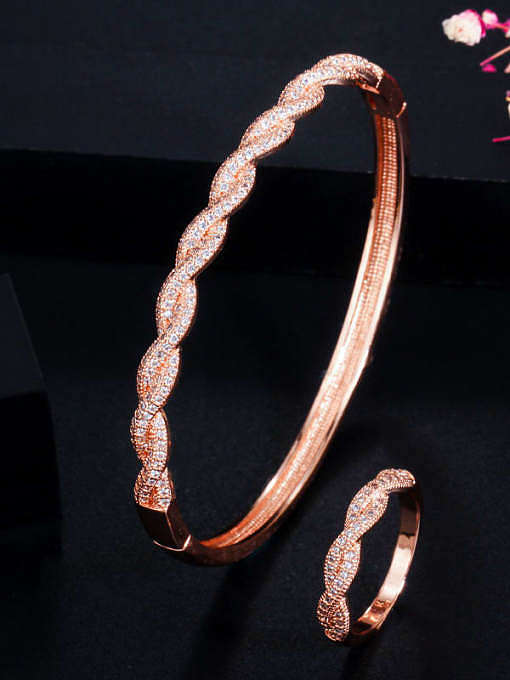 Kupfer Cubic Zirkonia Luxuriöser runder Ring und Armreif Set