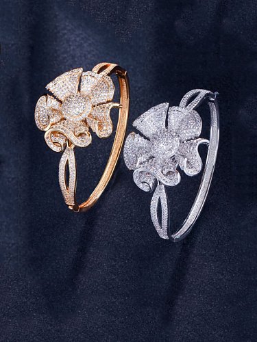 Brass Cubic Zirconia Flower Luxury Band Bangle