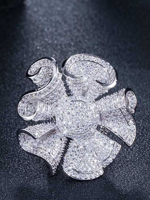 Luxus-Statement-Ring aus Messing mit Zirkonia-Blume