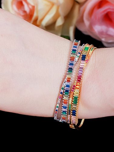 Bracelete punho de luxo com zircônia cúbica e zircônia cúbica de latão