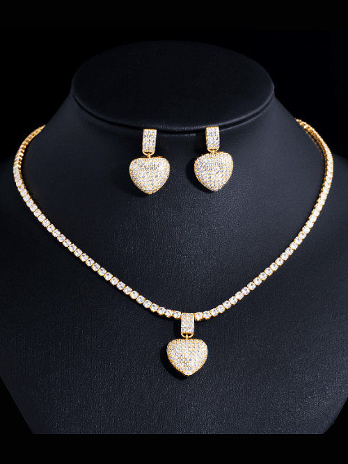 Conjunto de colar e brinco de coração de luxo com zircônia cúbica de latão