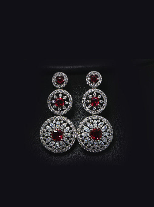 Noble Round Wedding Drop Chandelier earring