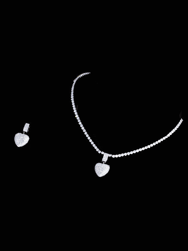Messing Cubic ZirconiaLuxuriöses Herz-Ohrring- und Halsketten-Set
