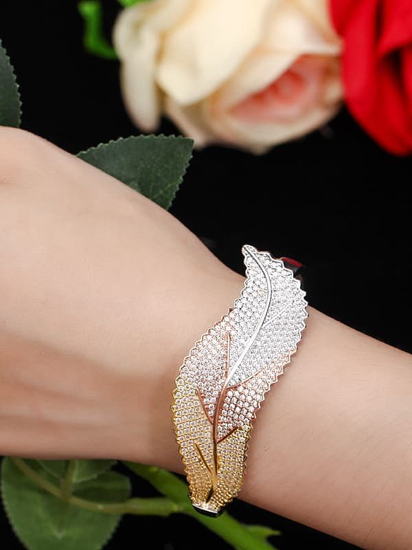Pulseira pulseira de luxo de folha de zircônia cúbica de latão