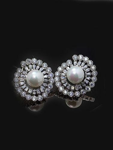 Noble Zircons Pearls Stud Cluster earring