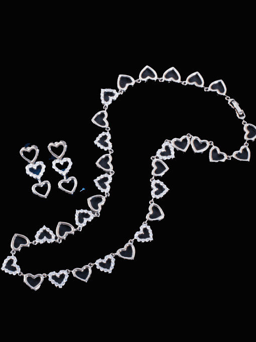 Conjunto de colar e brinco de coração de zircônia cúbica de latão