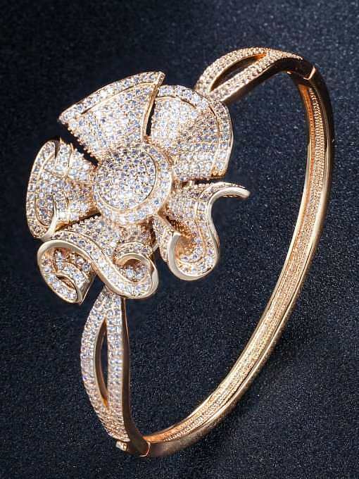 Bracelet de luxe en laiton avec zircon cubique et fleur