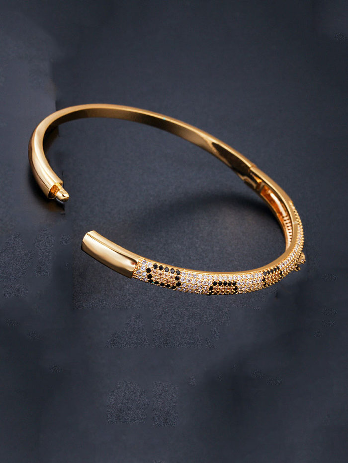 Kupfer mit Zirkonia, zarte runde Armbandringe, 2-teiliges Schmuckset