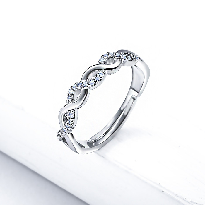 Bague remplie d'or 18 carats avec micro sertissage Infinity