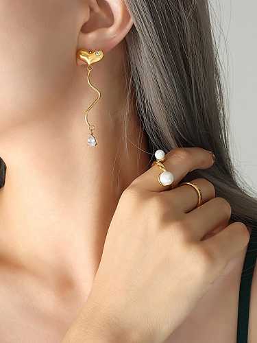 Boucles d'oreilles pendantes en acier au titane et zircone cubique