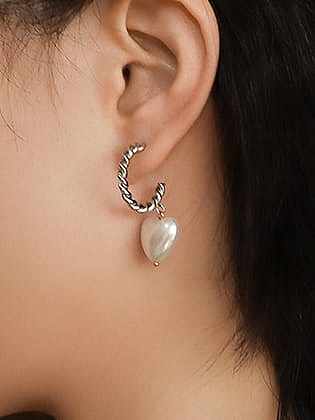 Boucles d'oreilles minimalistes en forme de cœur avec perle d'eau douce en acier inoxydable 316L et titane avec revêtement en e imperméable à l'eau
